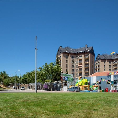 Apartmán Apartamento Jaca Exteriér fotografie
