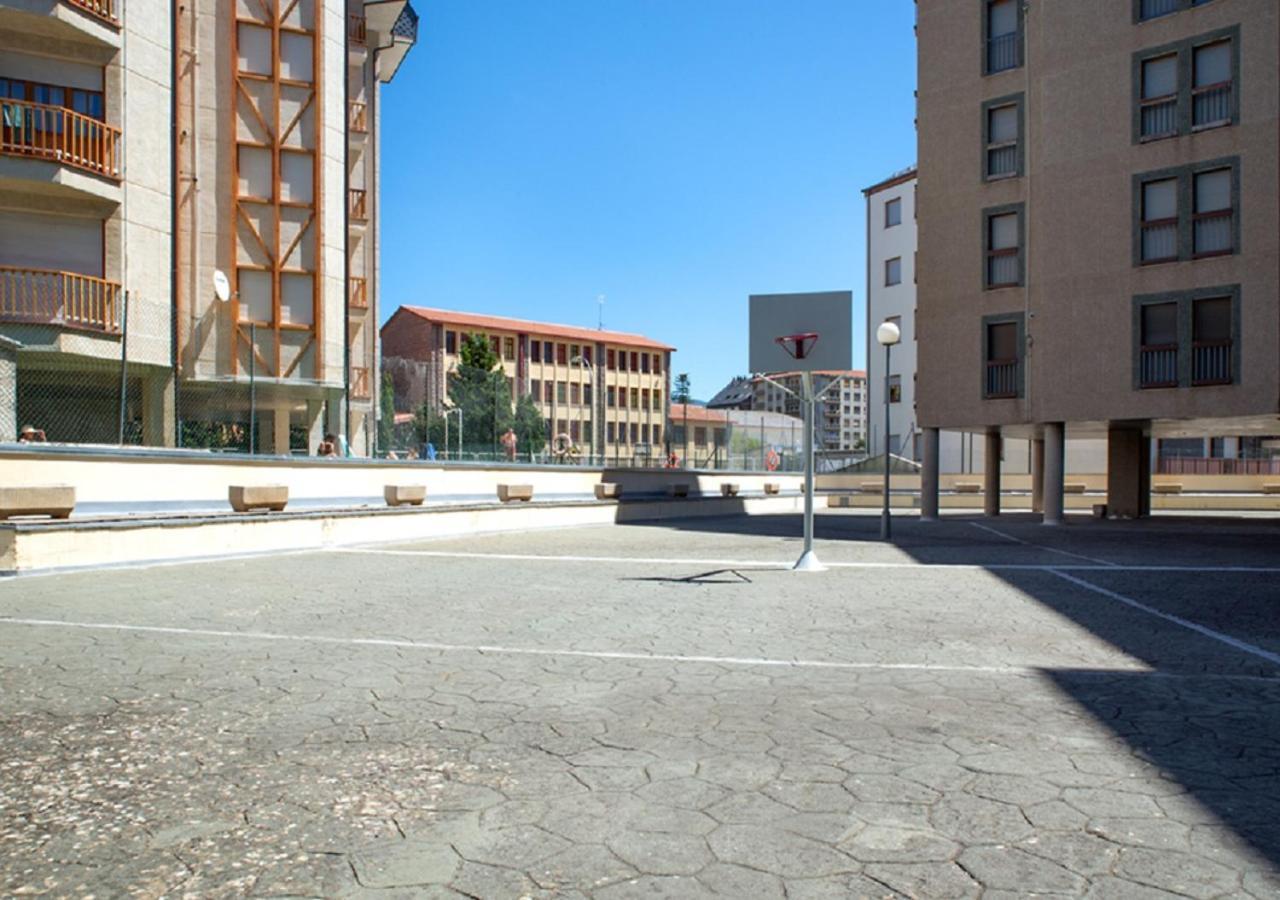 Apartmán Apartamento Jaca Exteriér fotografie